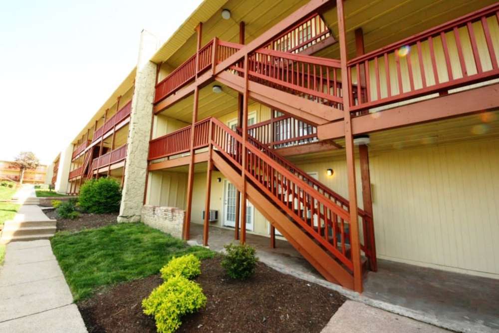 Side view of community view at Tiger Village in Columbia, Missouri