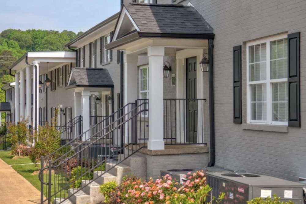 Entrance at Midtown Square Chattanooga Apartments in Chattanooga, Tennessee