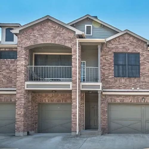 Garages available at Reserve at Stonebridge Ranch in McKinney, Texas