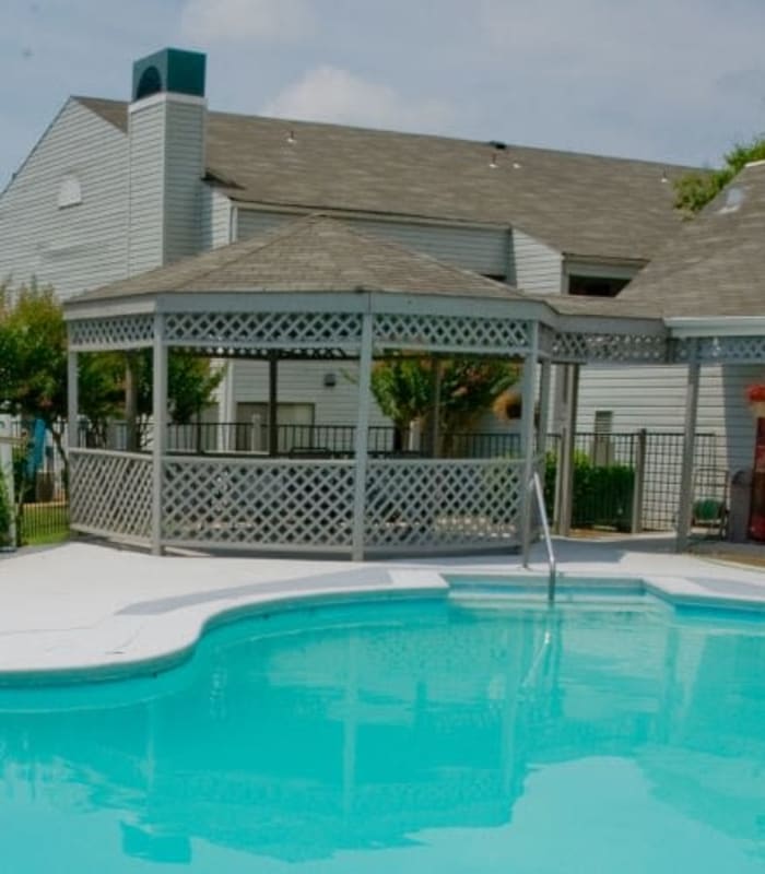 Sparkling pool and sundeck outside of Boulder Ridge in Tulsa, Oklahoma
