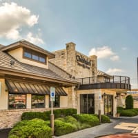 Local resturant near London House Apartments in Lenexa, Kansas
