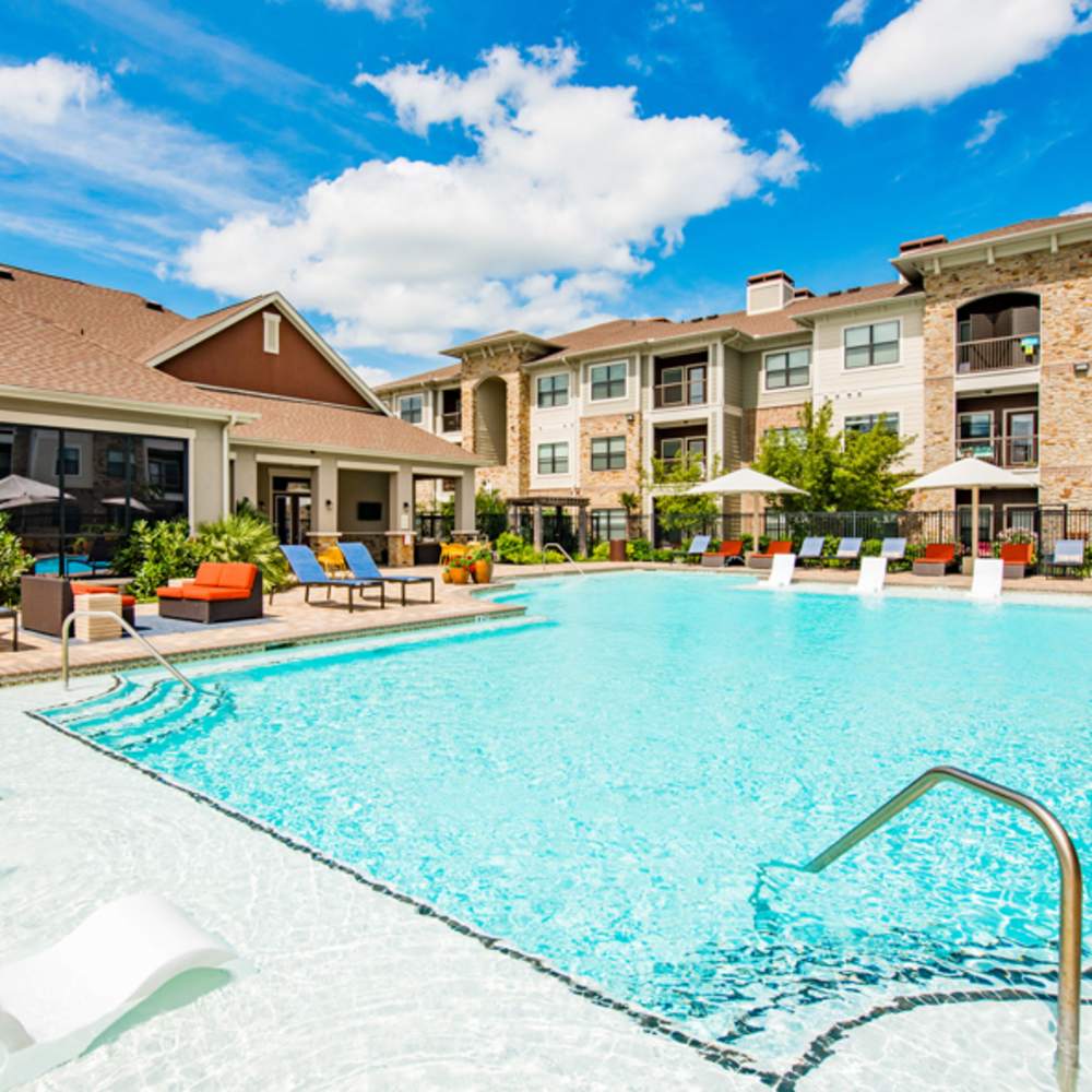 Pool area at Alden Park Kingsland in Houston, Texas