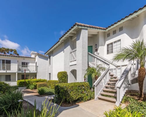 Apartments in Dana Point, California at Marea Apartment Homes
