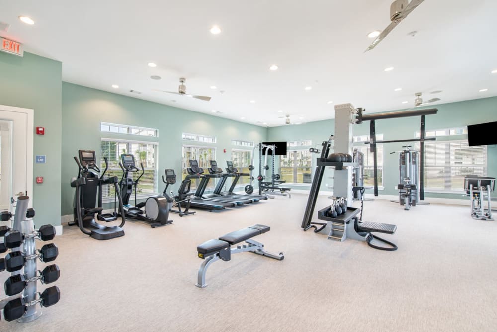 Full state of the art fitness area for residents at The Mason in Ladson, South Carolina