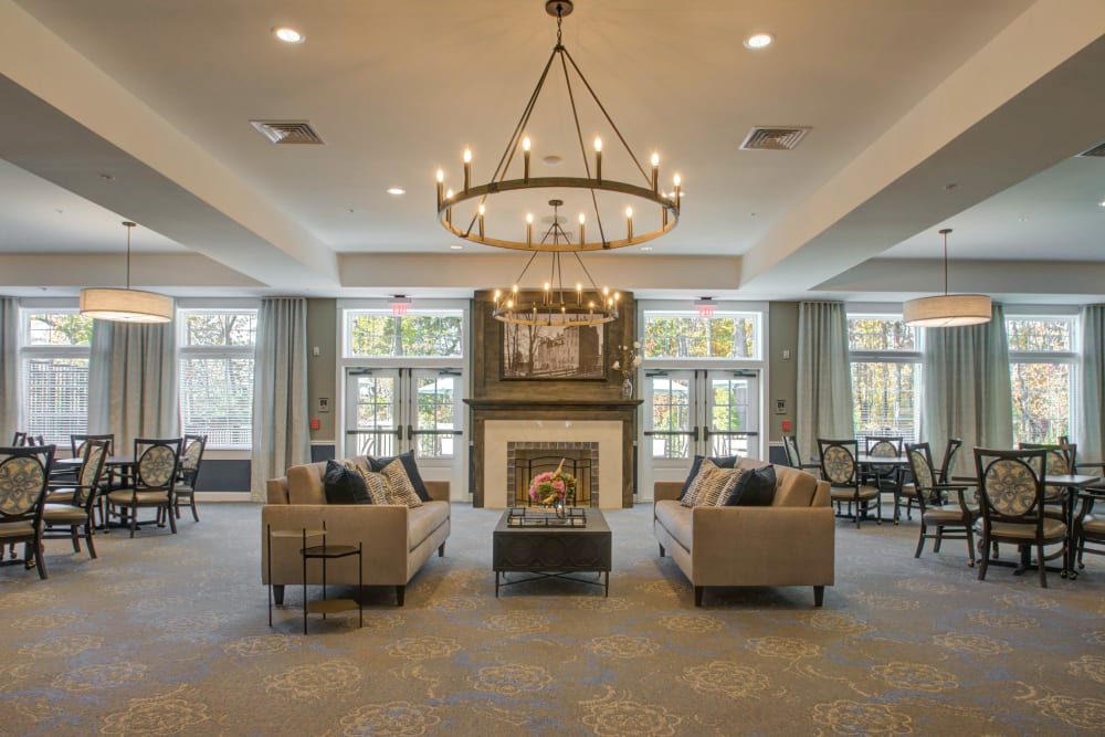 Fireside seating in the dining hall at Mercer Hill at Doylestown in Doylestown, Pennsylvania