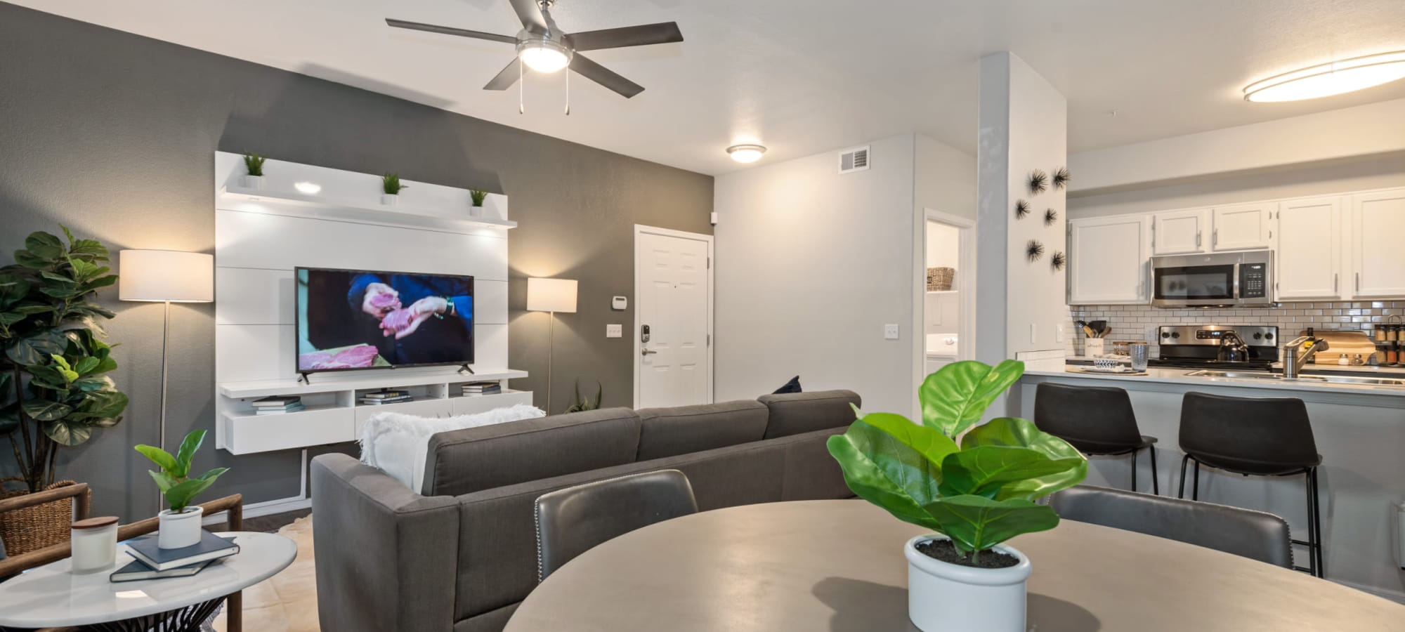 Apartments in Fountain Hills, Arizona at Luna at Fountain Hills