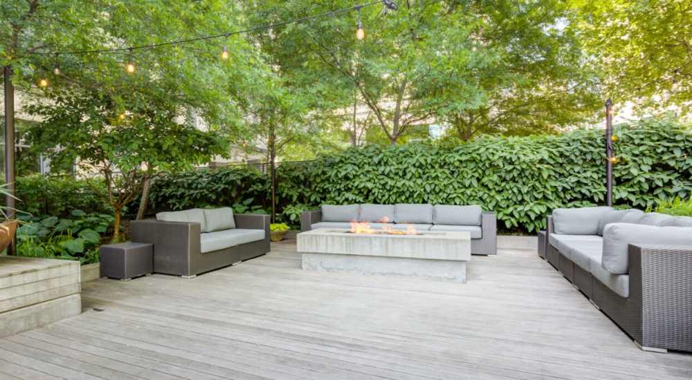 Outdoor firepit at Tellus in Arlington, Virginia