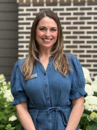 Elizabeth Cleven Sales & Marketing Director at The Courtyards at Linden Pointe in Winnipeg, Manitoba