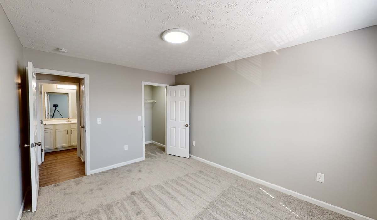 Unfurnished room with carpet flooring at Burlington Oaks in Burlington. KY
