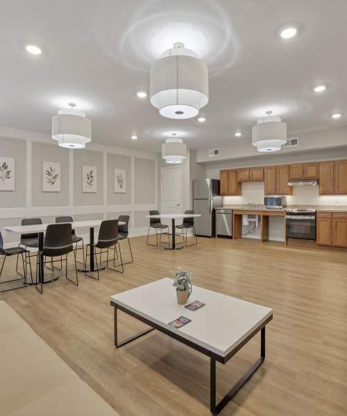 Community room with seating area at McKinley Manor in Columbus, Ohio