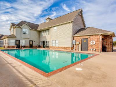 View amenities at Lakeview Of Ardmore in Ardmore, Oklahoma