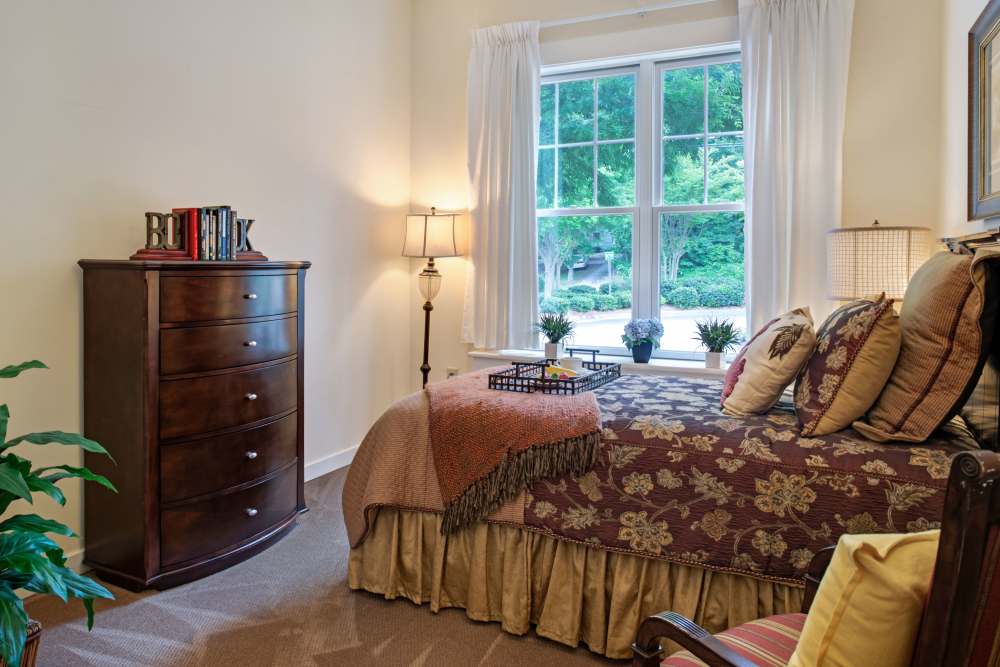 Apartment bedroom at Glenncrest at Webb Gin in Lawrenceville, Georgia