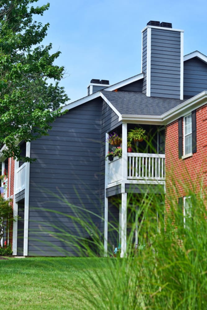 Well manicured lawn outside apartments at Hunters Point in Zionsville, Indiana