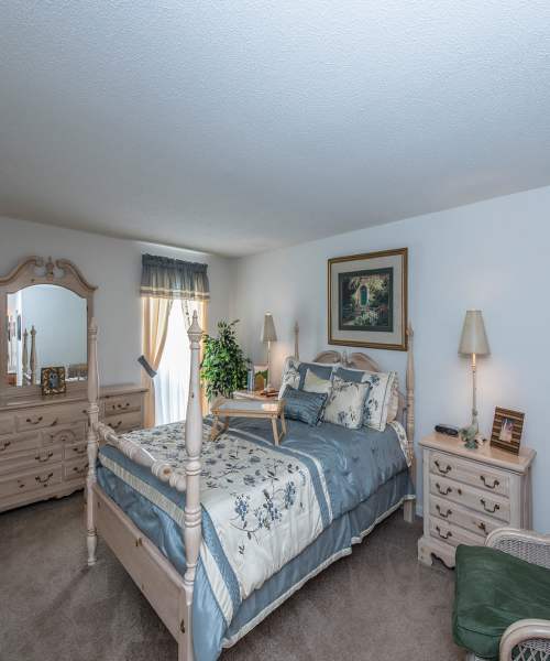 Beautiful bedroom at Ashley Oaks in Charleston, South Carolina