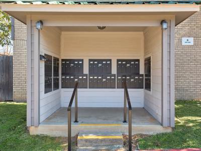 View amenities at Athens Townhomes in Athens, Texas