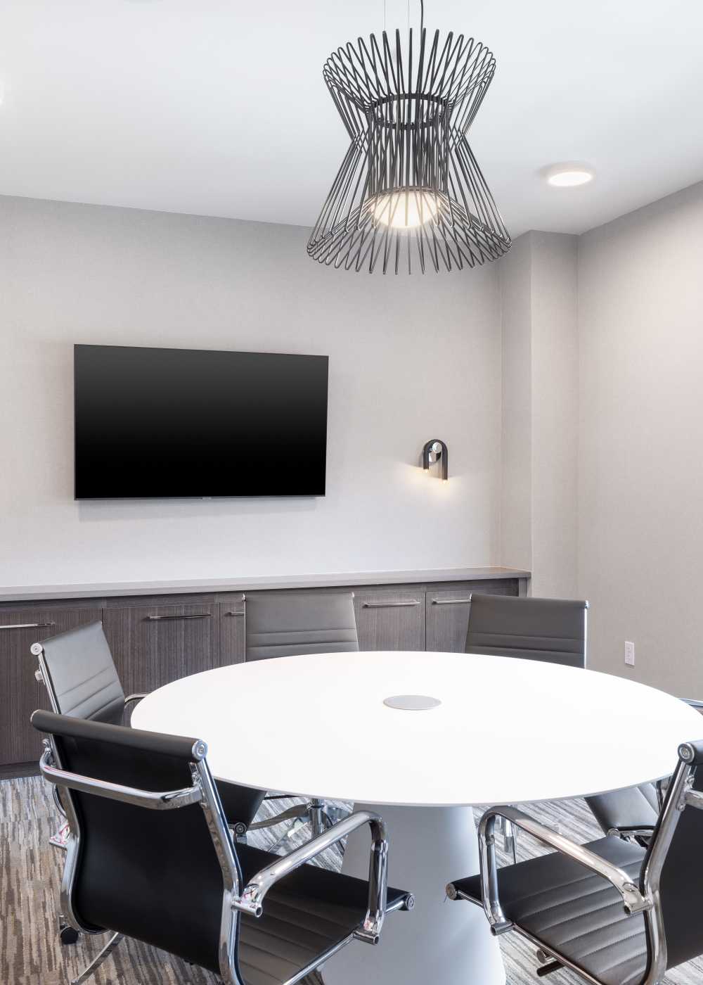 Conference room at Vale Overland Park Apartments, Overland Park, Kansas