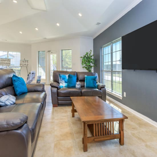 Premium-looking clubhouse with modern features at The Hayes Apartments in Fort Worth, Texas