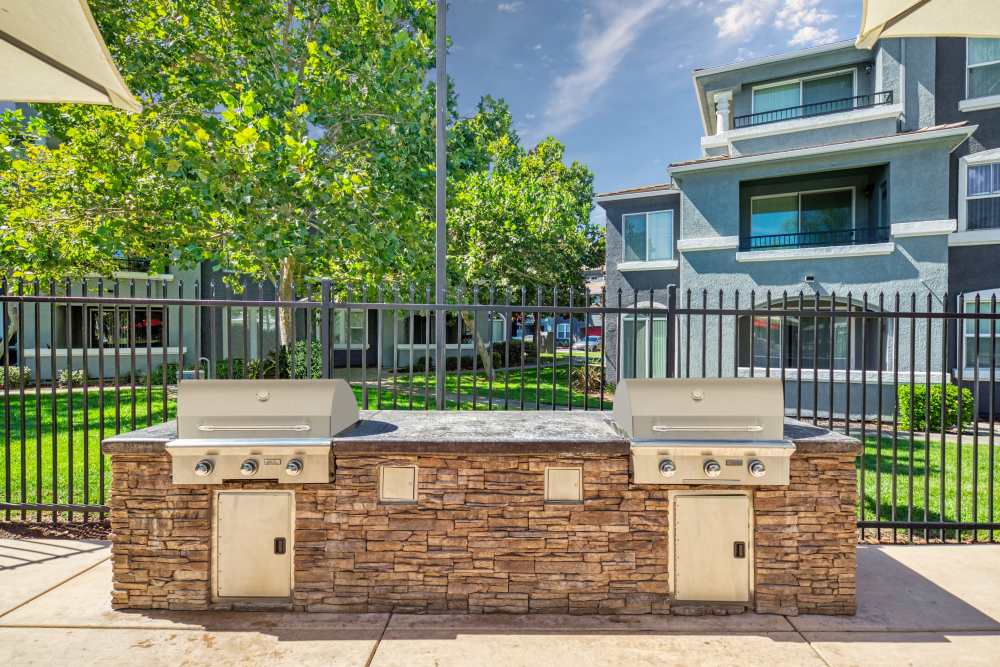Barbeque grill at The Lofts in Sacramento, California