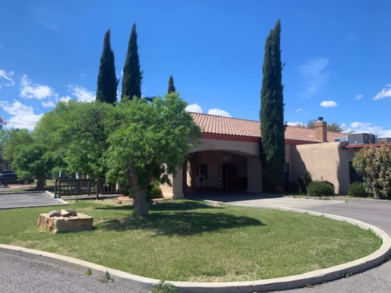 The main building at Desert Peaks Assisted Living and Memory Care in Las Cruces, New Mexico. 