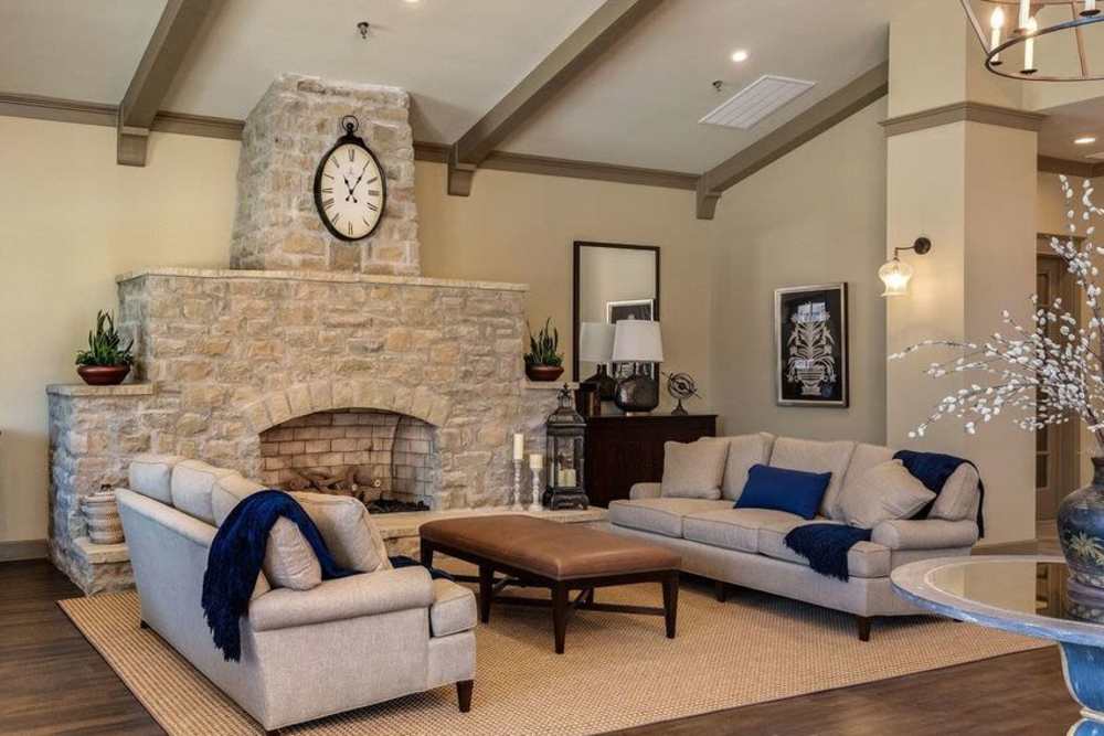 Clubhouse lounge area at Boulders at Overland Park Apartments in Overland Park, KS