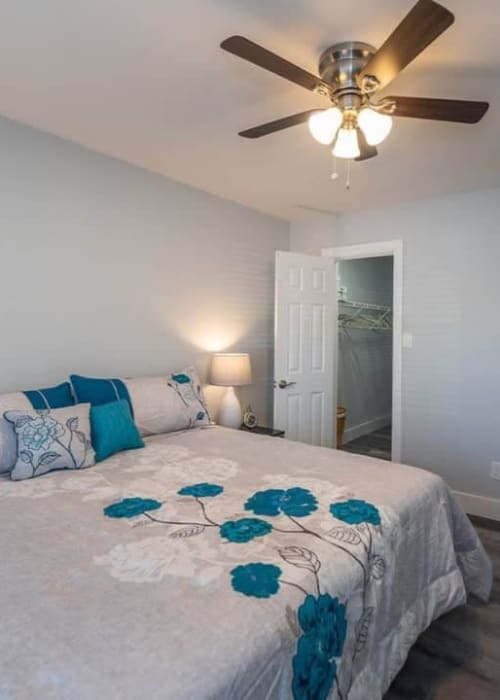 Cozy master bedroom at Reserves at Tidewater in Norfolk, Virginia