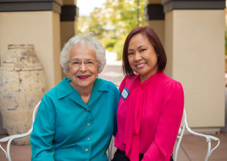 Happy residents at senior living in Gilbert
