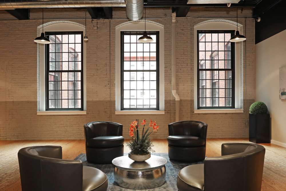 Spacious community lounge at Capitol Lofts in Hartford, Connecticut