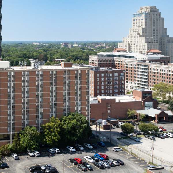 Explore the neighborhood around Del Coronado Apartments in St. Louis County, Missouri.