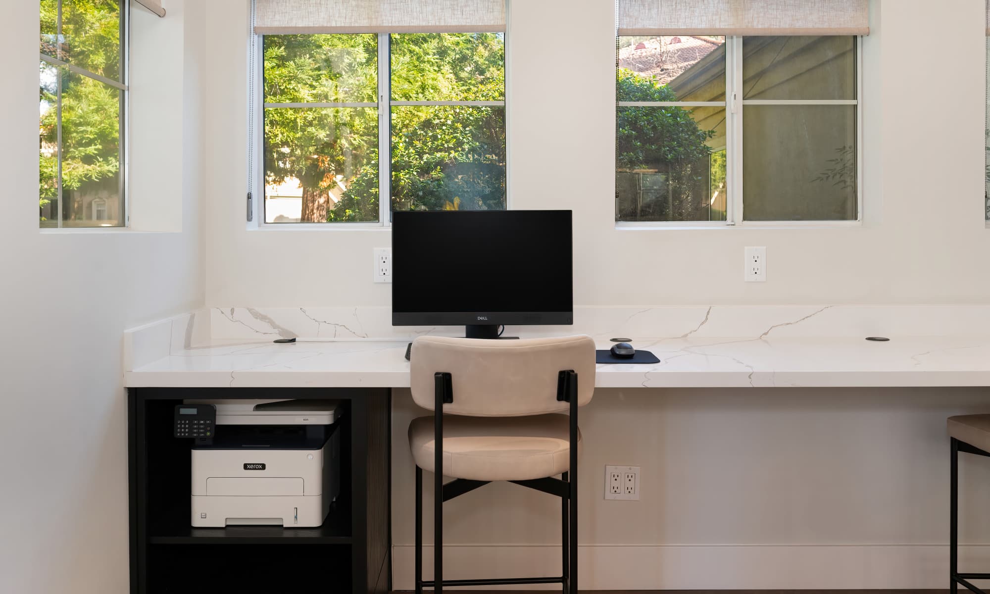 community computer at Adagio in Sacramento, California