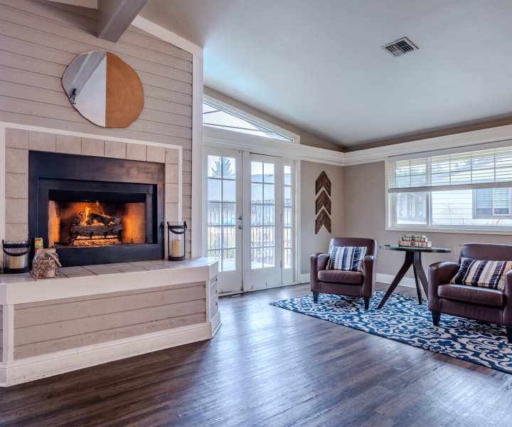 Cozy clubhouse at The Rosewood Apartments in Vancouver, Washington