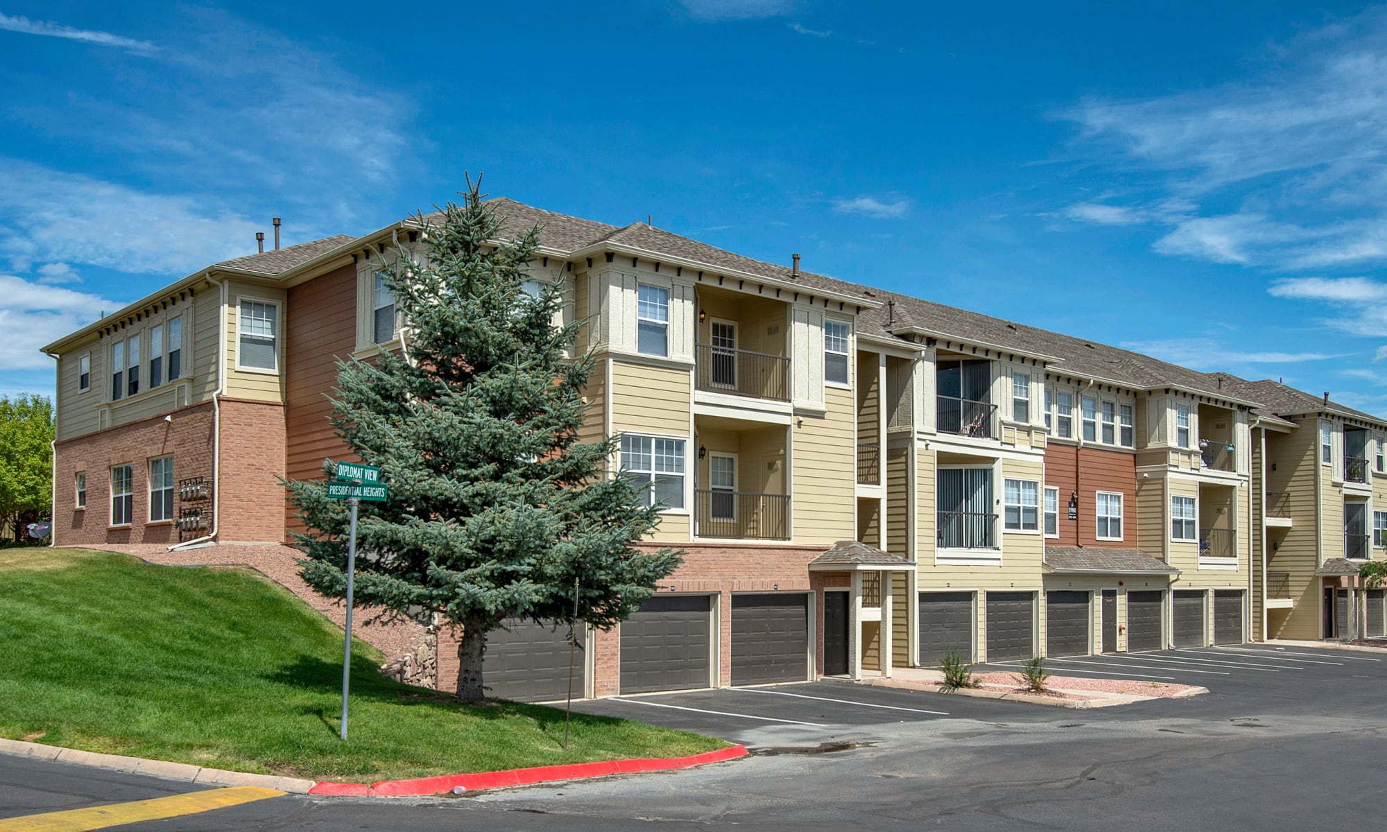 Apartments in Colorado Springs, CO