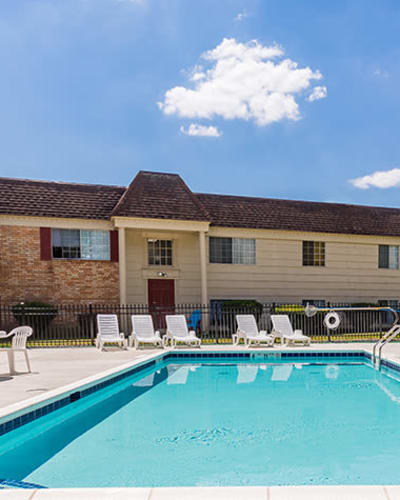 Swimming pool at Imperial North Apartments in Rochester, New York