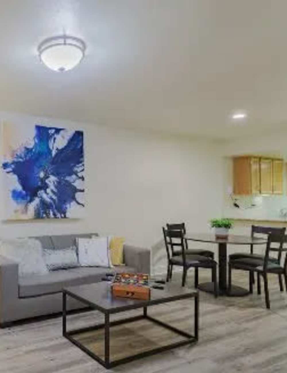 Apartments at Oakshade Commons in Davis, California