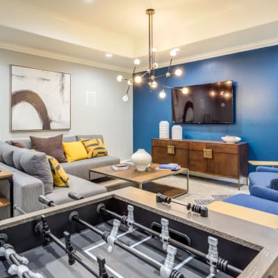 Well-furnished clubhouse with lots of amenities at Sofi Highlands in San Diego, California