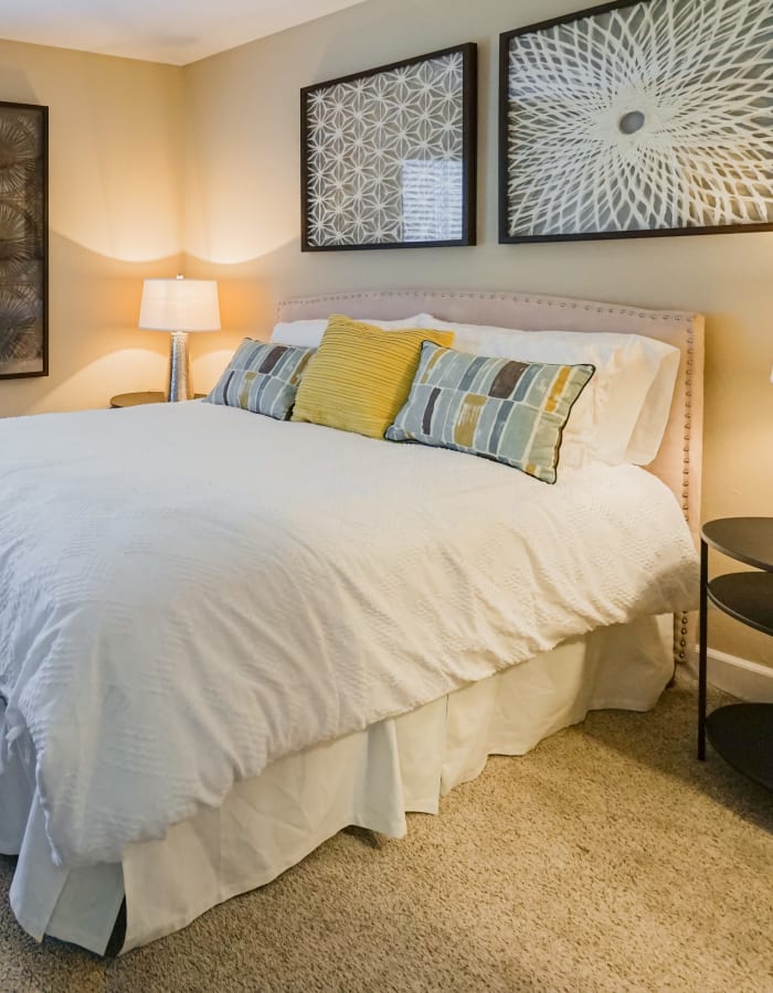 bedroom at Lincoln Glen in Sunnyvale, California