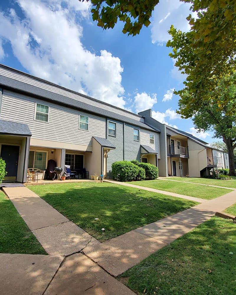 sidewalks outside at Briar Glen in Oklahoma City, Oklahoma