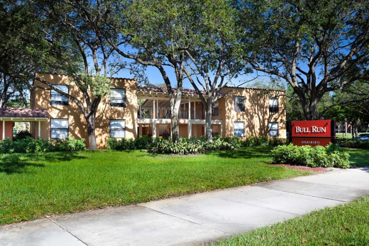 Streetview of Bull Run Apartments in Miami Lakes, Florida