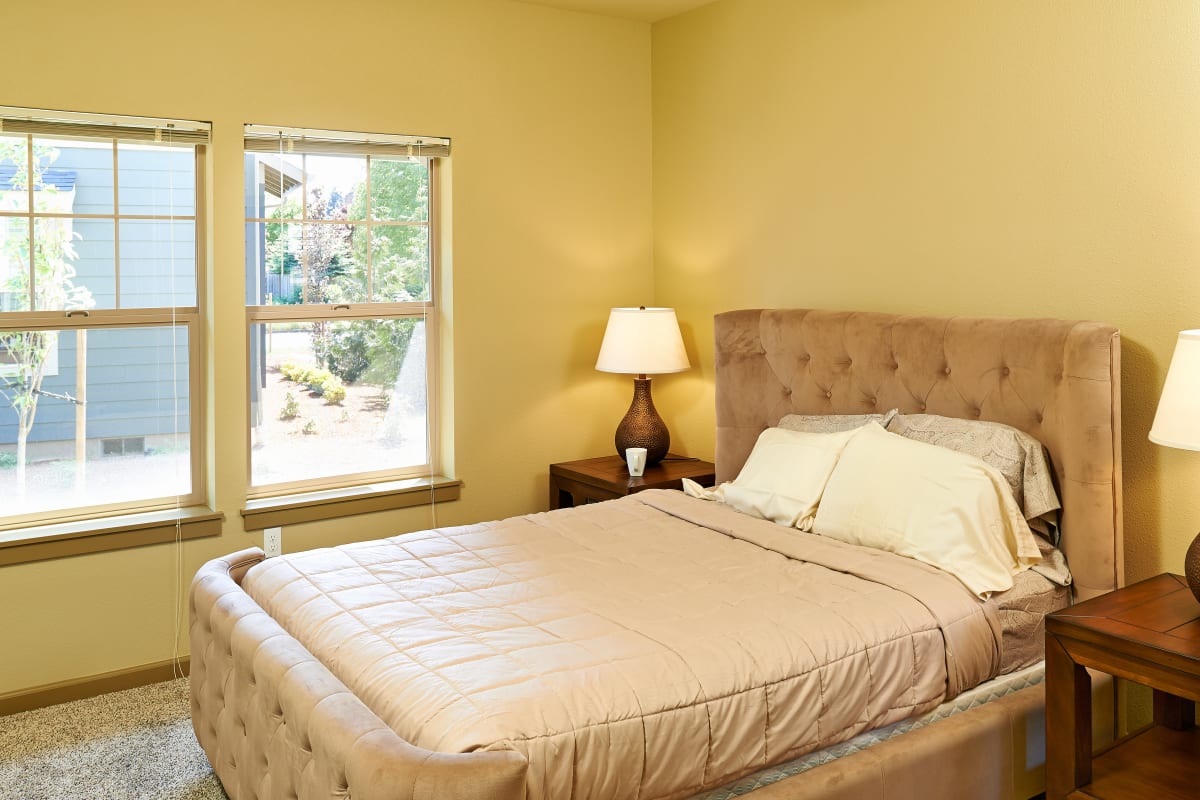  Bedroom at Heritage Meadow Apartments in Eugene, Oregon