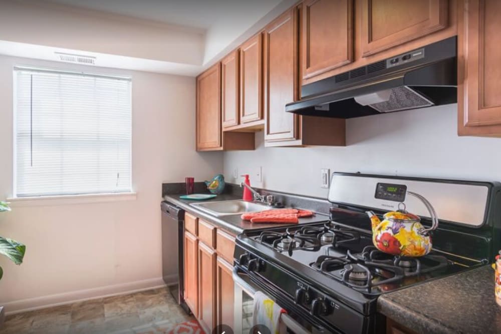 South Richmond, VA Apartments The Residences at Brookside