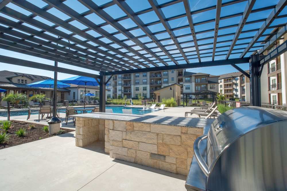 grill house at Cypress Creek at Stoney Ridge