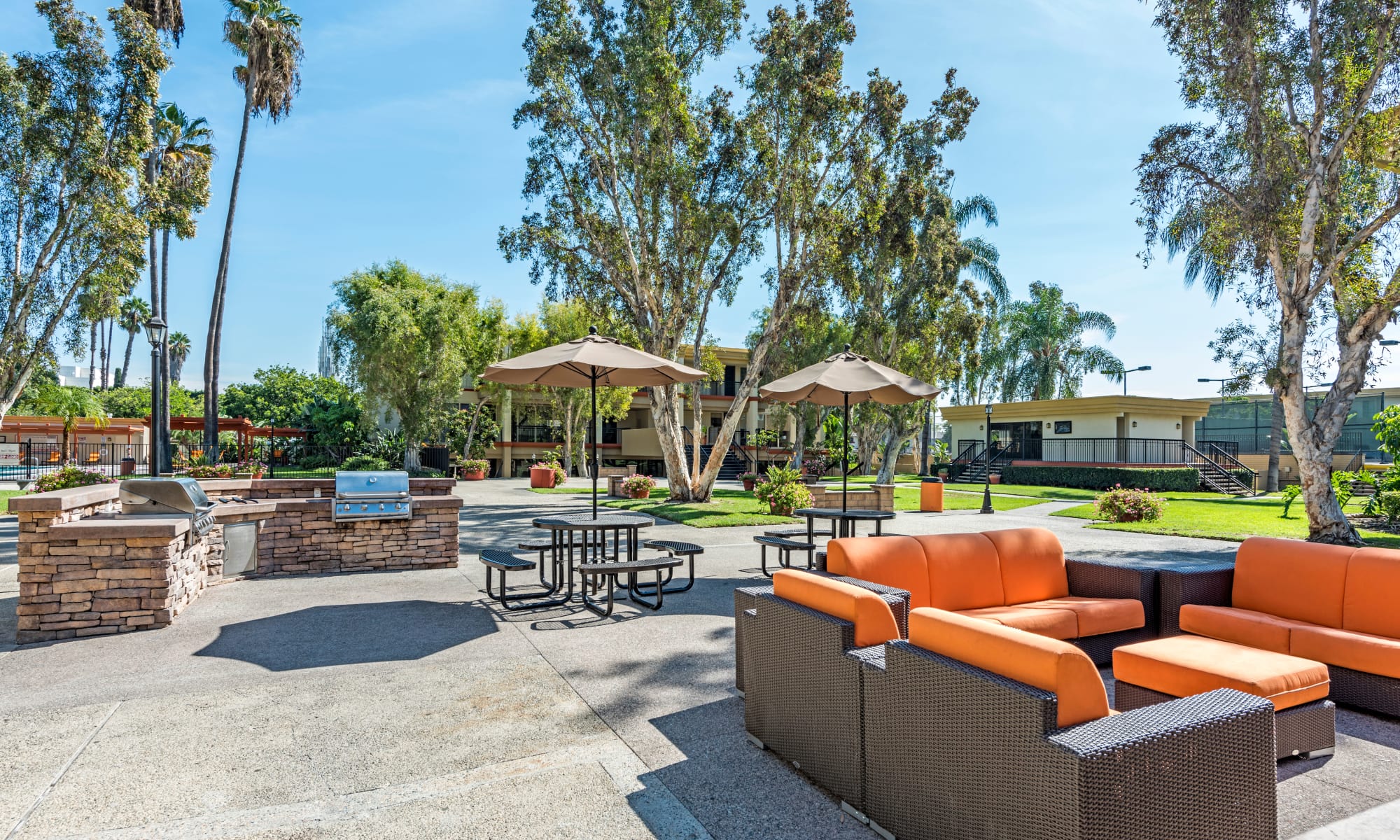 Apartments in Garden Grove, CA