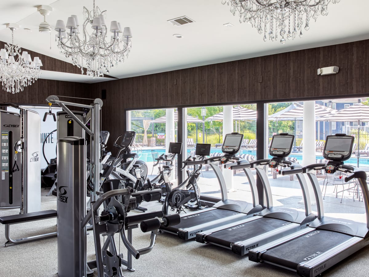 Well-equipped onsite fitness center at River Pointe in Carrollton, Georgia