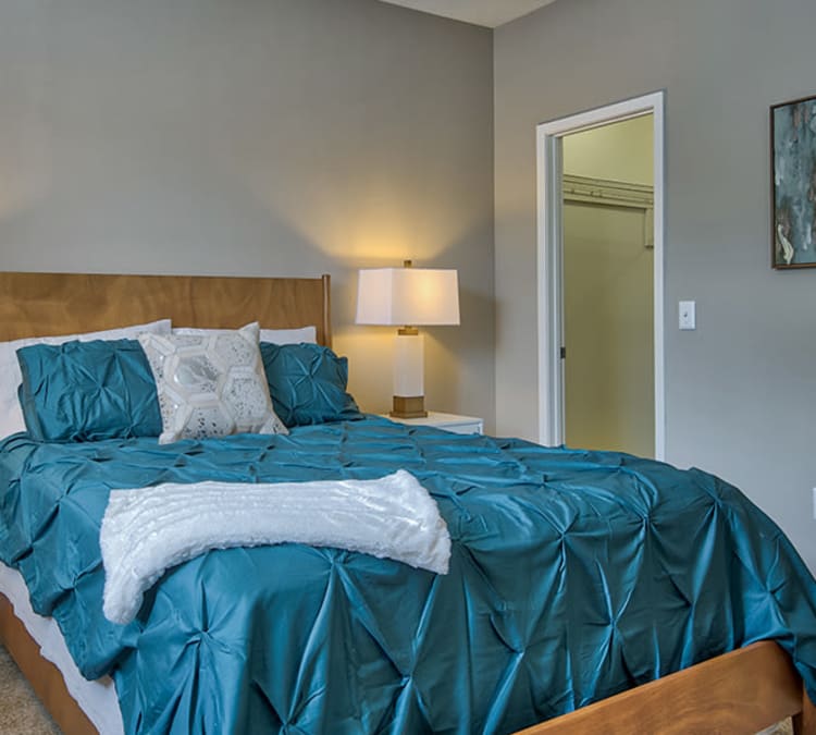 Bedroom at Perry's Crossing Apartments in Perrysburg, Ohio