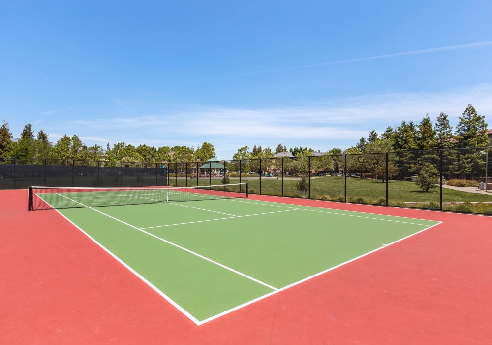 Community tennis court at Park Hacienda Apartments in Pleasanton, California