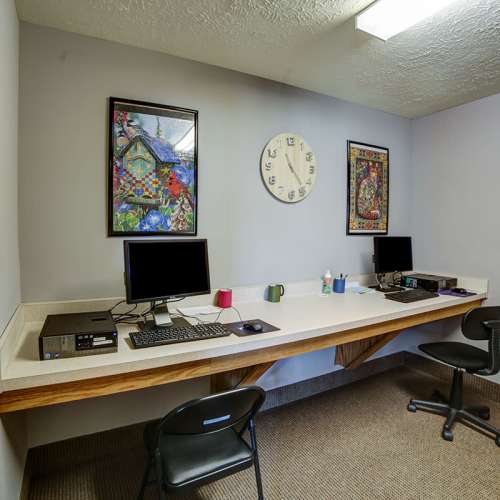 Computer room at Cumberland Meadows in Cumberland, Maryland