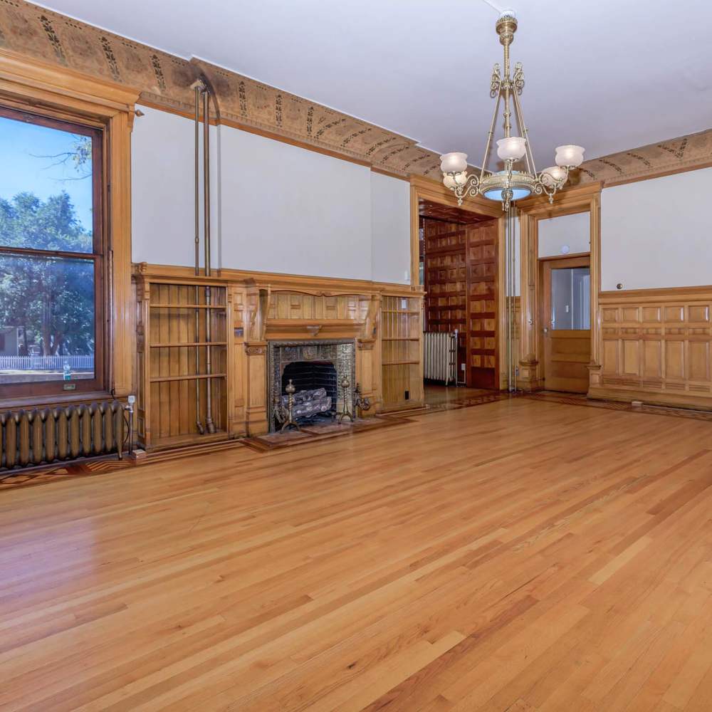 Beautiful wood-trimmed room at Cascade Park in Colorado Springs,Colorado