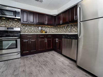 Renovated kitchens with modern finishes at Forge Gate Apartment Homes in Lansdale, PA