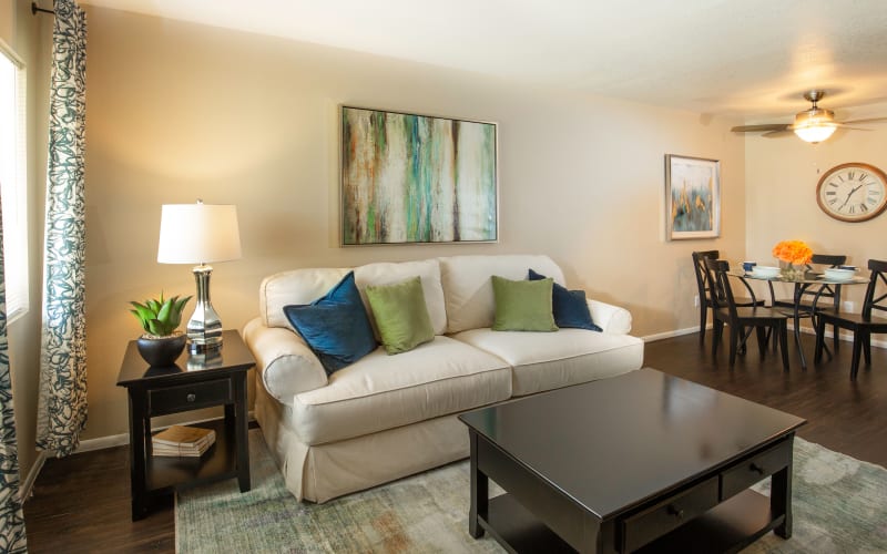 A cozy living room at Callaway Apartments in Taylorsville, Utah