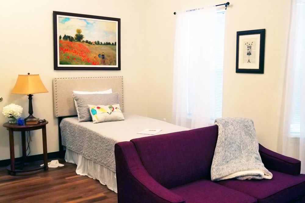 Studio at {location_name}} in Lebanon, Oregon