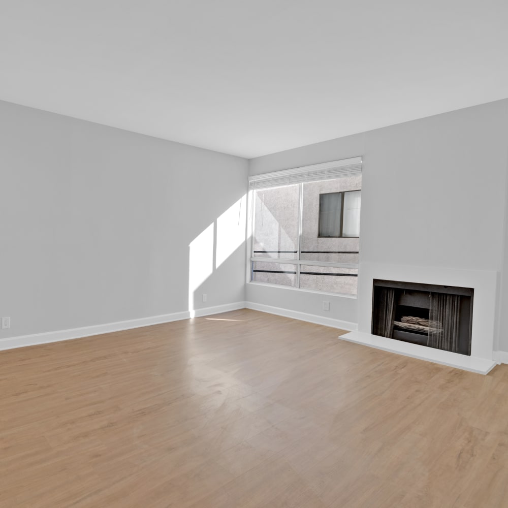 Spacious apartment with fireplace at The Tower at Hollywood Hills, Los Angeles, California